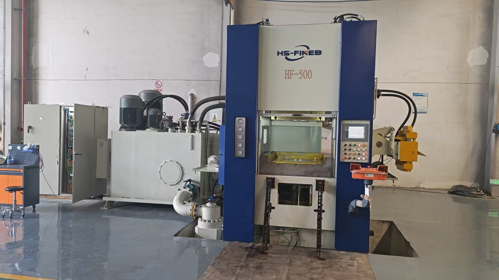 Client-supplied HF-500 fine blanking machine